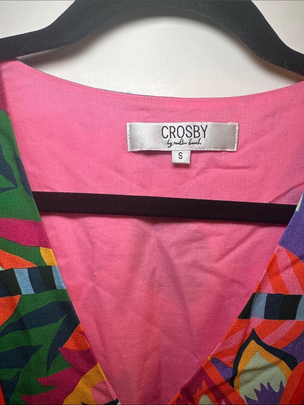 CROSBY by Mollie Burch Pink Floral V-Neck Dress - Picture 2 of 4